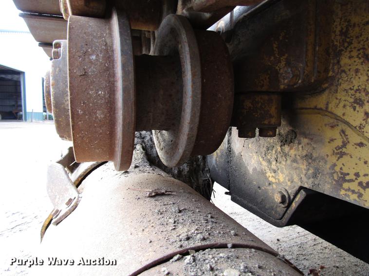 image for item DD3864 1980 Caterpillar 955L track loader