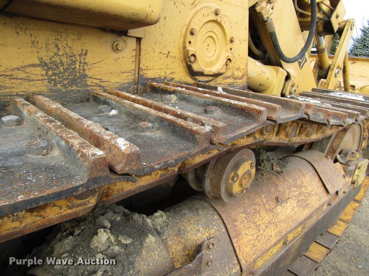 image for item DD3864 1980 Caterpillar 955L track loader