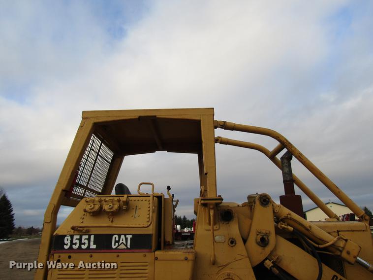 image for item DD3864 1980 Caterpillar 955L track loader