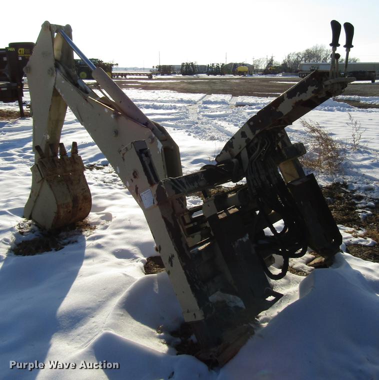 image for item DD3891 Bobcat 835S skid steer backhoe