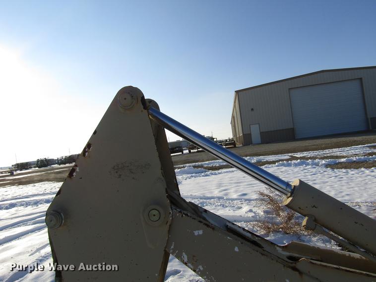 image for item DD3891 Bobcat 835S skid steer backhoe