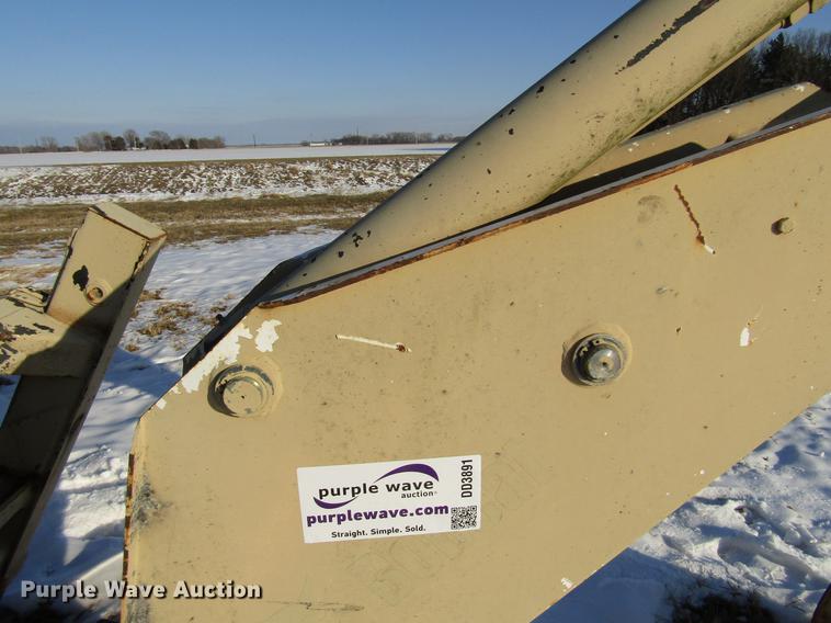 image for item DD3891 Bobcat 835S skid steer backhoe