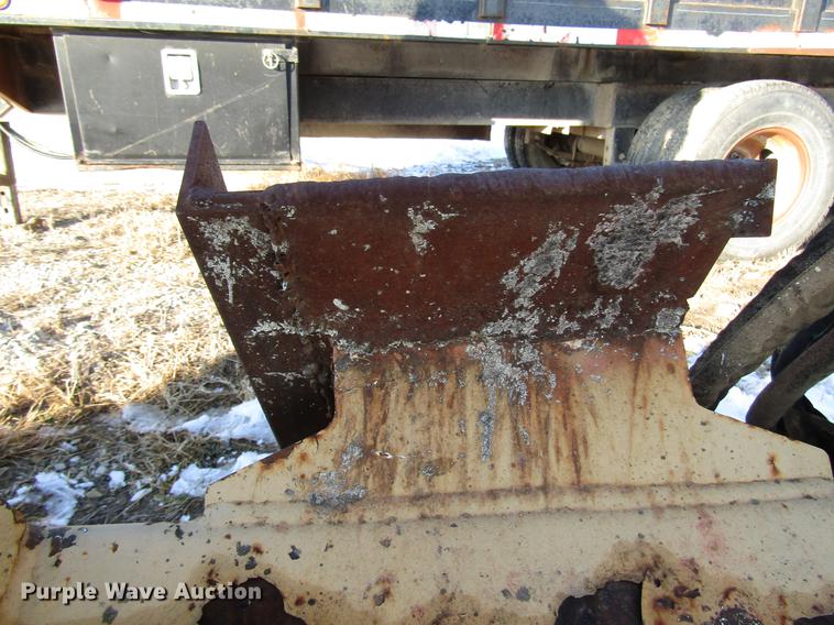 image for item DD3891 Bobcat 835S skid steer backhoe