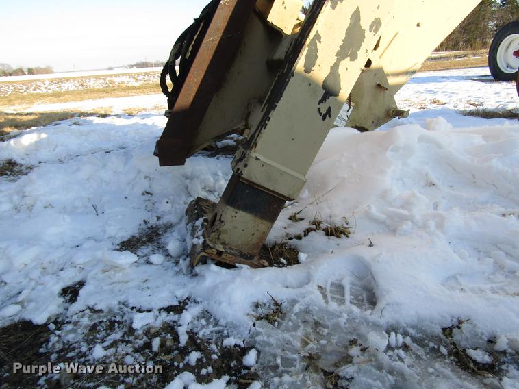 image for item DD3891 Bobcat 835S skid steer backhoe