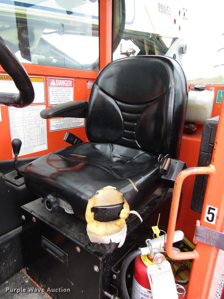 image for item DD3923 2007 JLG G6-42A telehandler