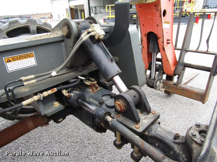 image for item DD3923 2007 JLG G6-42A telehandler