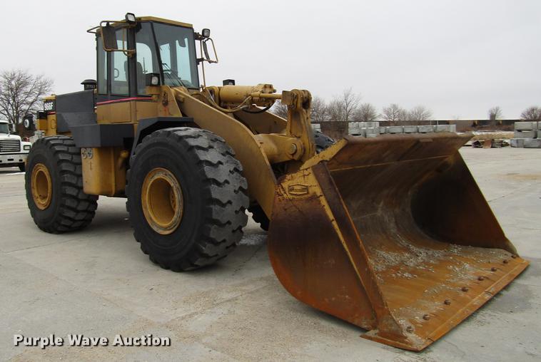 image for item DD3932 1993 Caterpillar 966F wheel loader
