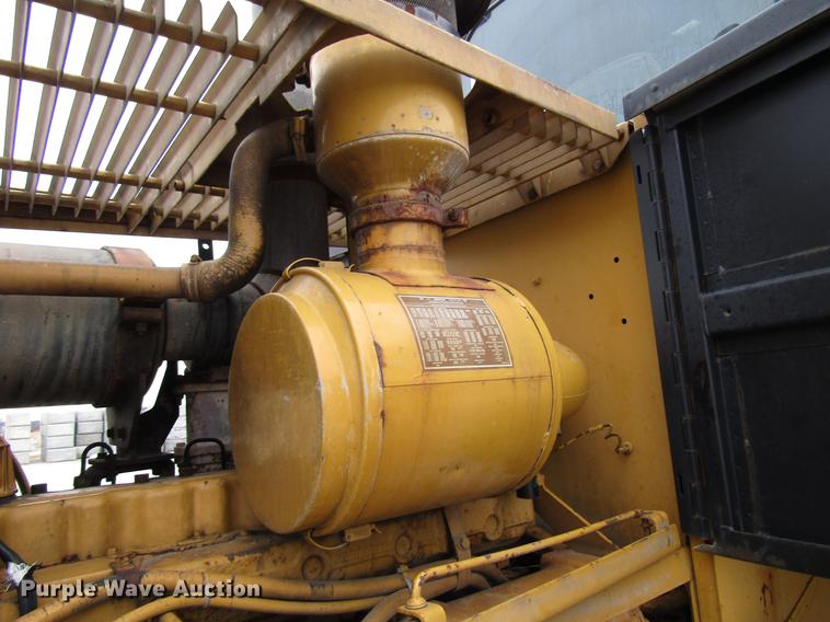 image for item DD3932 1993 Caterpillar 966F wheel loader