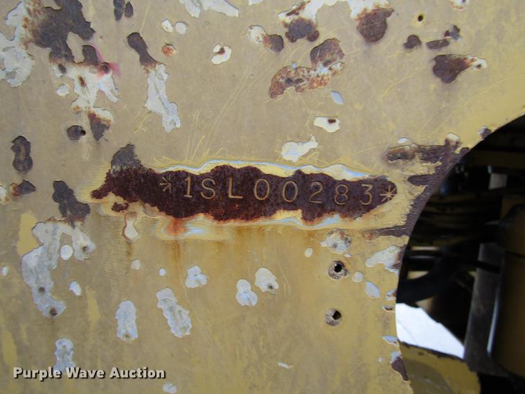 image for item DD3932 1993 Caterpillar 966F wheel loader