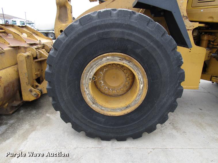 image for item DD3932 1993 Caterpillar 966F wheel loader