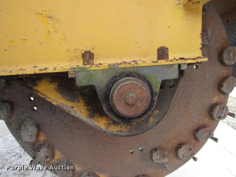 image for item DD3933 Vermeer 1560 stump grinder