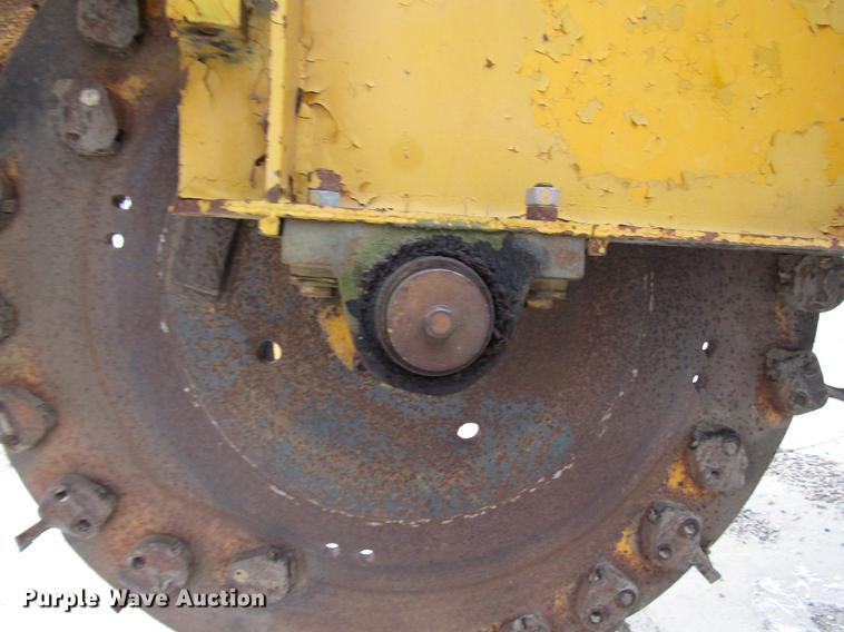 image for item DD3933 Vermeer 1560 stump grinder