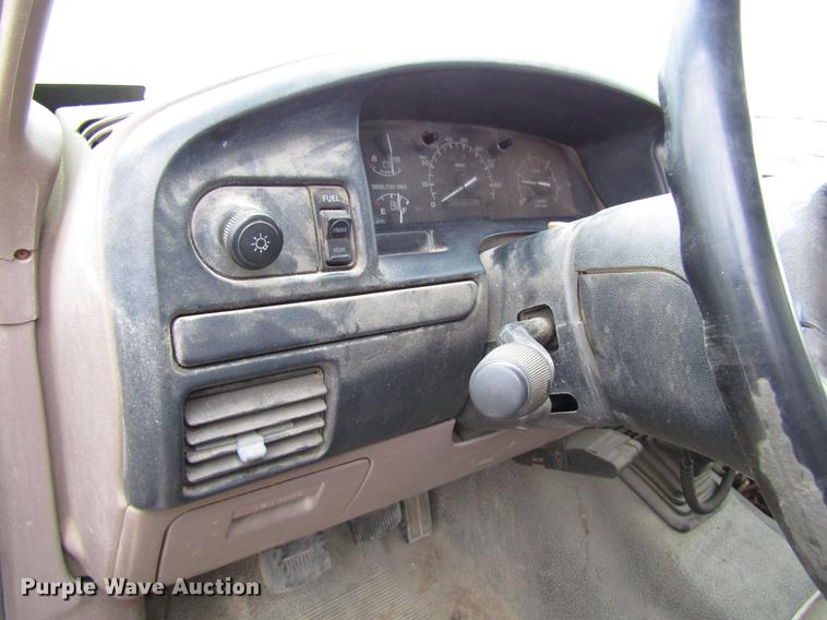 image for item DD3934 1997 Ford F350 Super Duty utility bed pickup truck