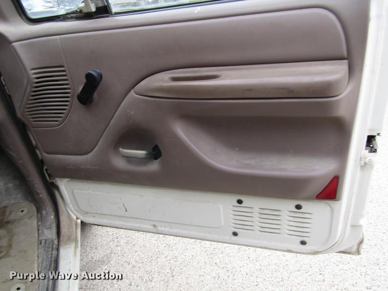 image for item DD3934 1997 Ford F350 Super Duty utility bed pickup truck