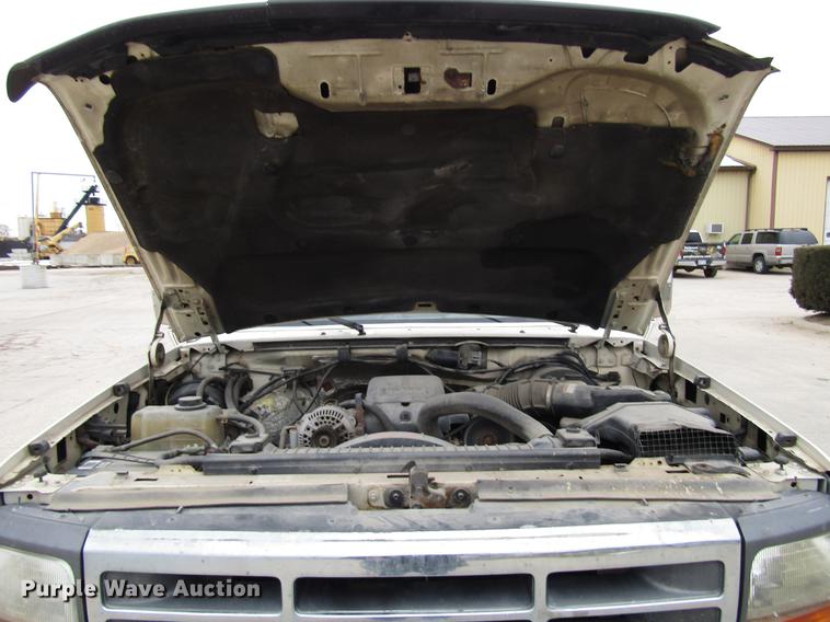 image for item DD3934 1997 Ford F350 Super Duty utility bed pickup truck