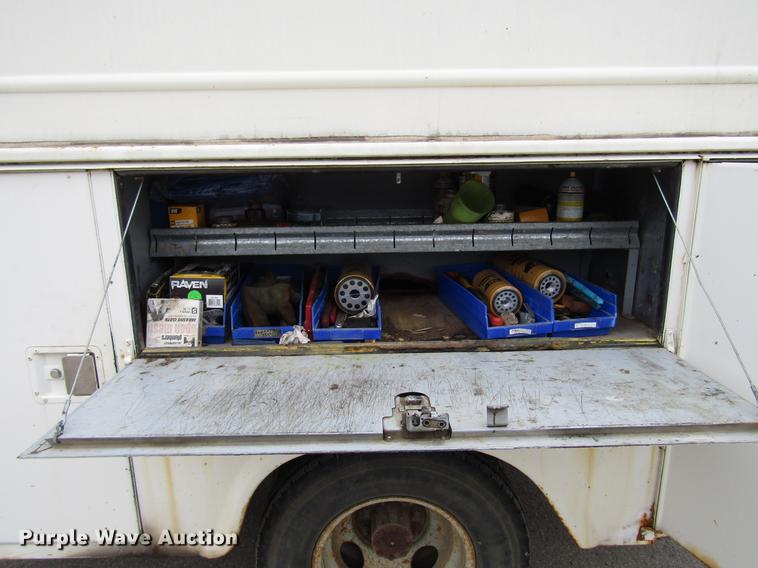 image for item DD3934 1997 Ford F350 Super Duty utility bed pickup truck