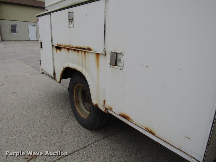 image for item DD3934 1997 Ford F350 Super Duty utility bed pickup truck