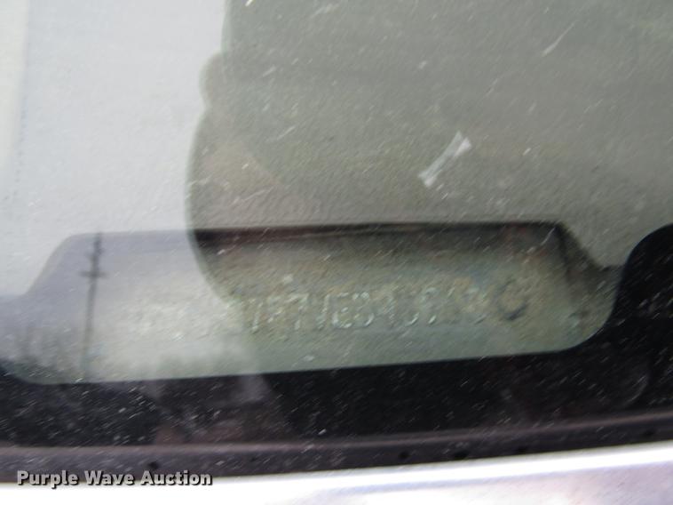 image for item DD3934 1997 Ford F350 Super Duty utility bed pickup truck