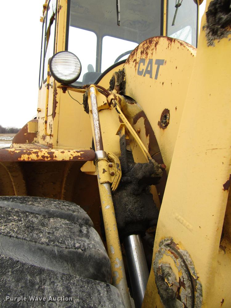 image for item DD3935 1965 Caterpillar 950 wheel loader