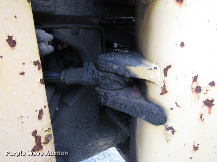 image for item DD3935 1965 Caterpillar 950 wheel loader