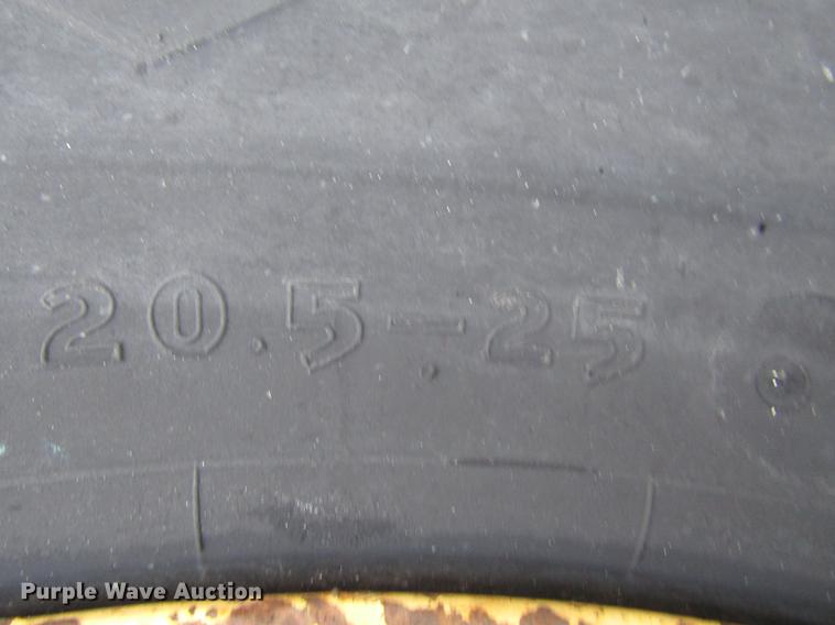 image for item DD3935 1965 Caterpillar 950 wheel loader