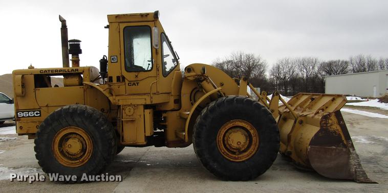 image for item DD3936 1973 Caterpillar 966C wheel loader