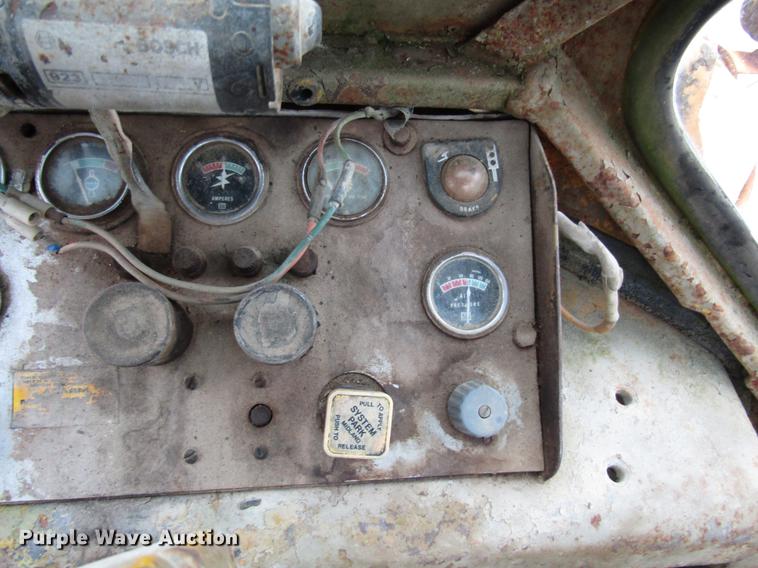 image for item DD3936 1973 Caterpillar 966C wheel loader