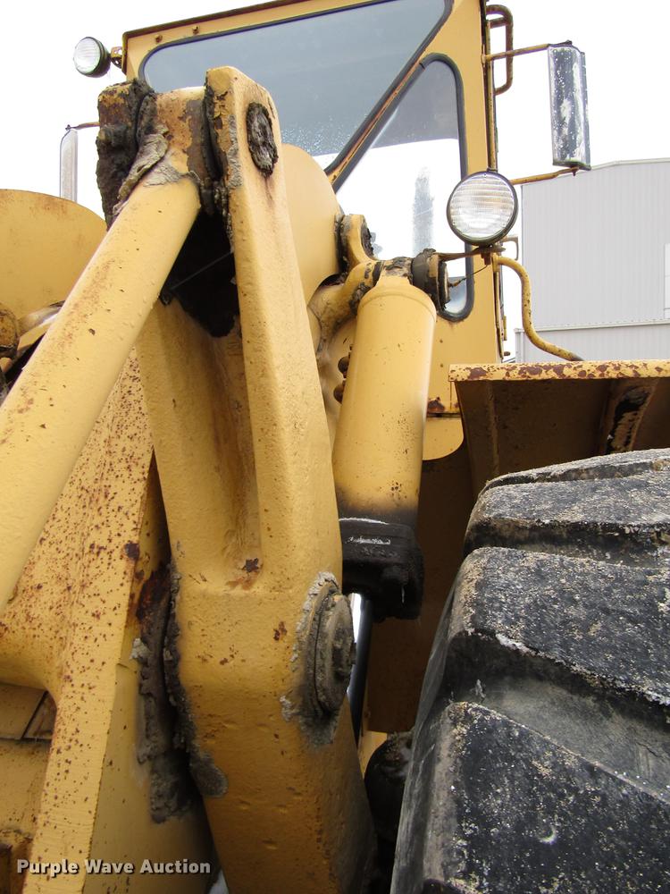 image for item DD3936 1973 Caterpillar 966C wheel loader