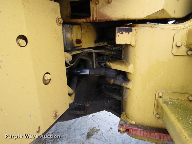 image for item DD3936 1973 Caterpillar 966C wheel loader