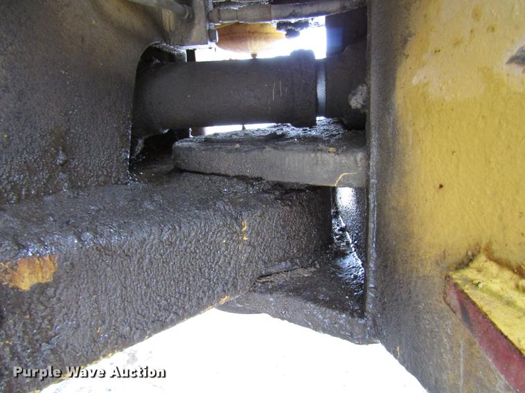 image for item DD3936 1973 Caterpillar 966C wheel loader