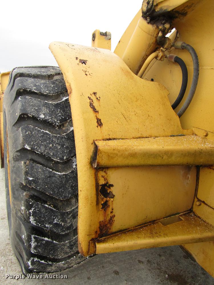 image for item DD3936 1973 Caterpillar 966C wheel loader