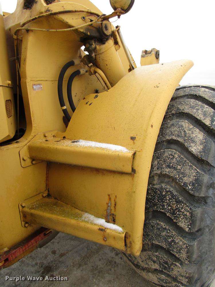 image for item DD3936 1973 Caterpillar 966C wheel loader