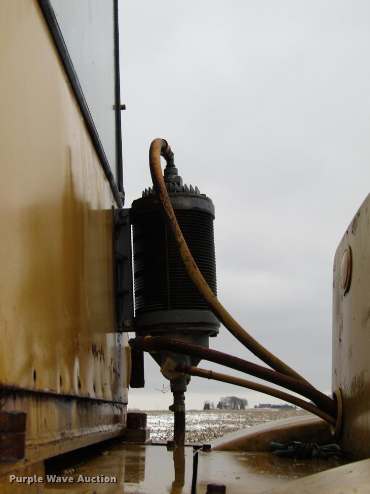 image for item DD3936 1973 Caterpillar 966C wheel loader