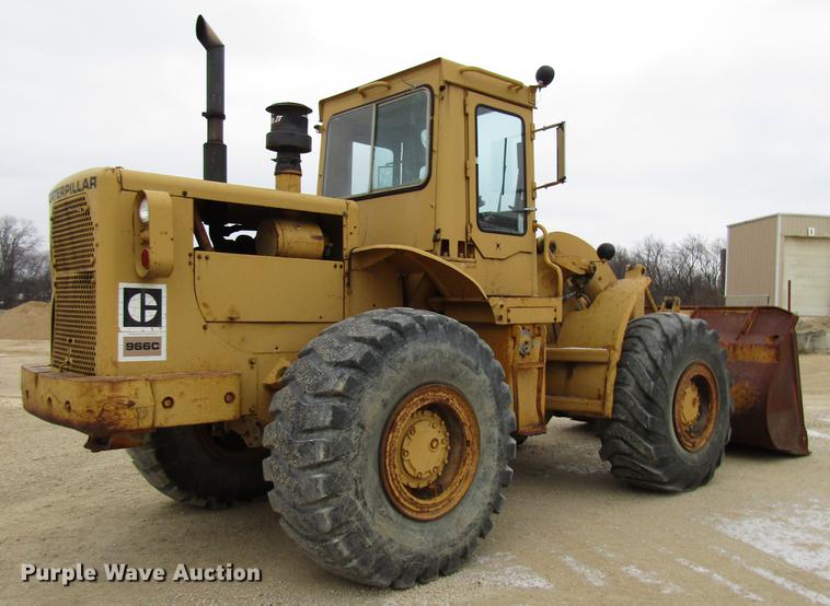 image for item DD3937 1978 Caterpillar 966C wheel loader