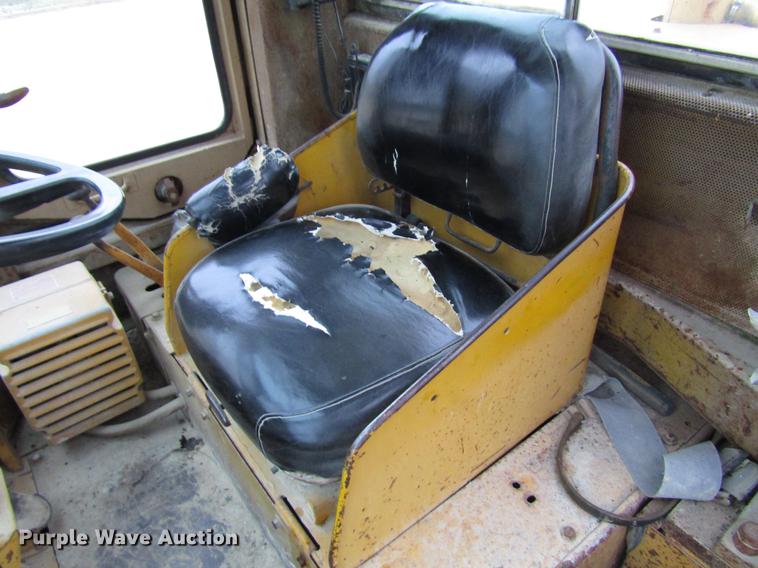 image for item DD3937 1978 Caterpillar 966C wheel loader