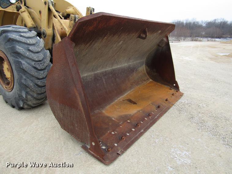 image for item DD3937 1978 Caterpillar 966C wheel loader