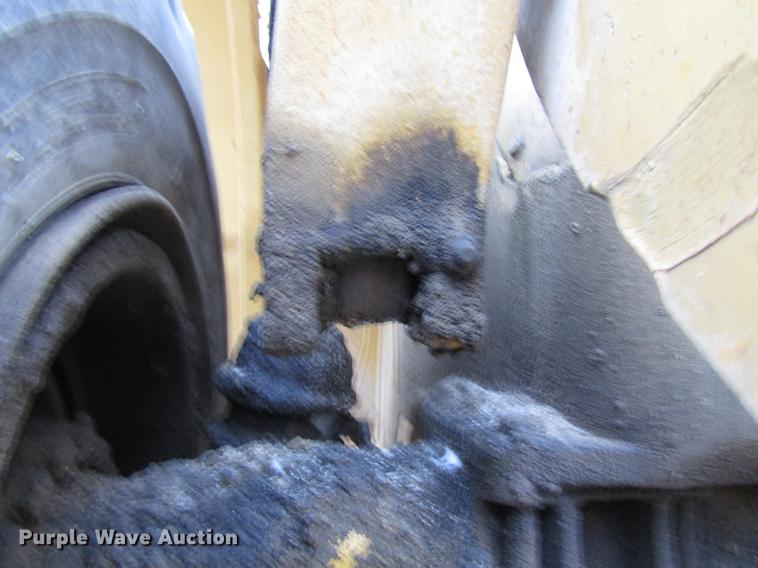 image for item DD3937 1978 Caterpillar 966C wheel loader