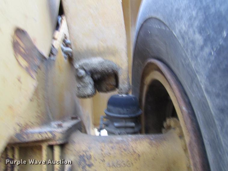 image for item DD3937 1978 Caterpillar 966C wheel loader