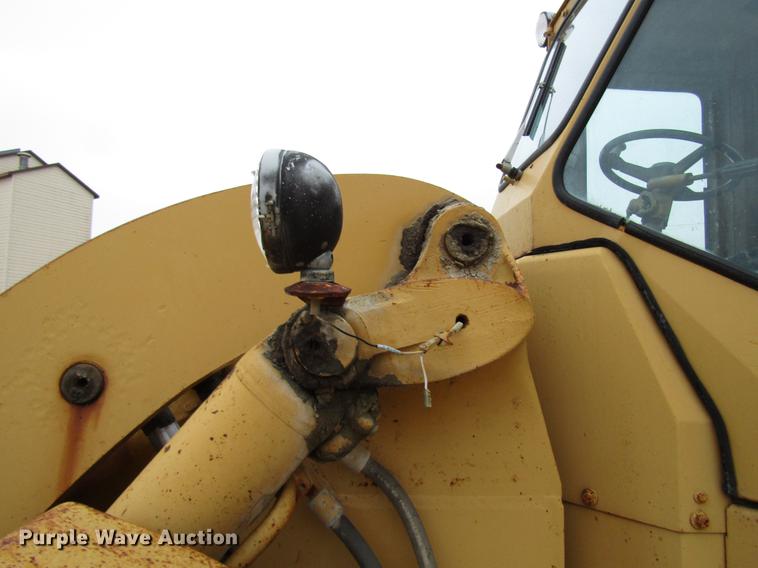 image for item DD3937 1978 Caterpillar 966C wheel loader