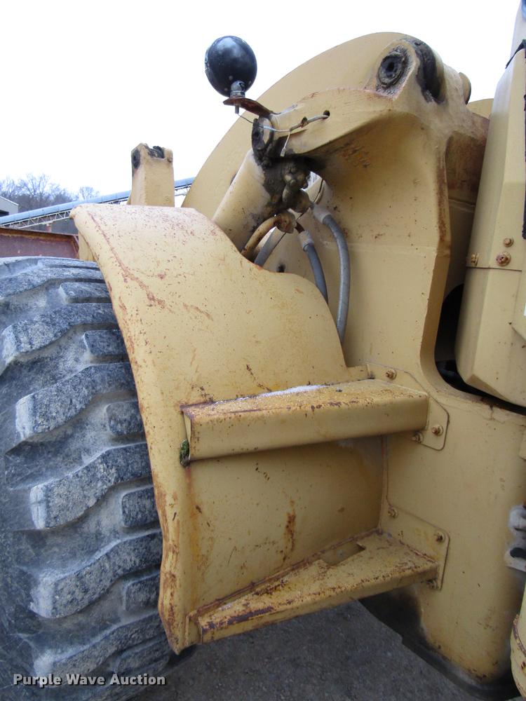 image for item DD3937 1978 Caterpillar 966C wheel loader