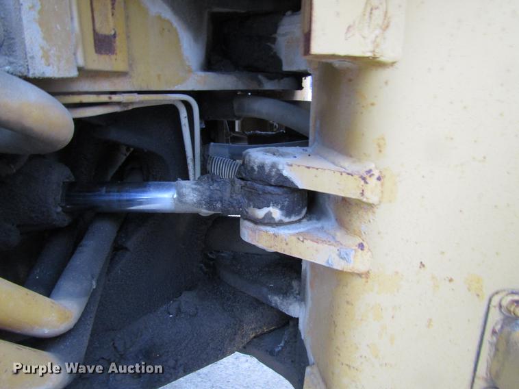 image for item DD3937 1978 Caterpillar 966C wheel loader