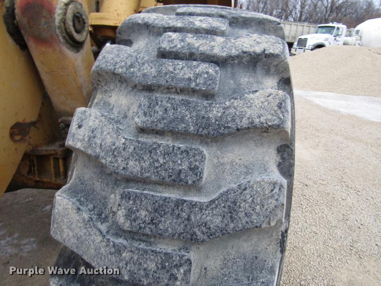 image for item DD3937 1978 Caterpillar 966C wheel loader