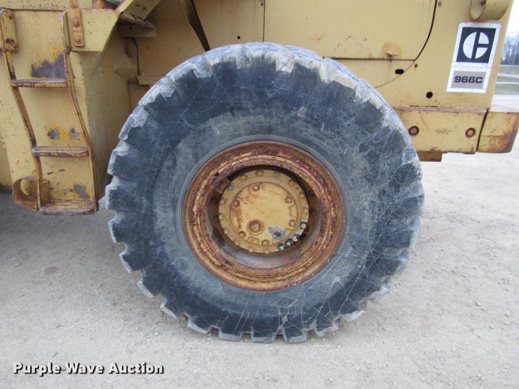 image for item DD3937 1978 Caterpillar 966C wheel loader