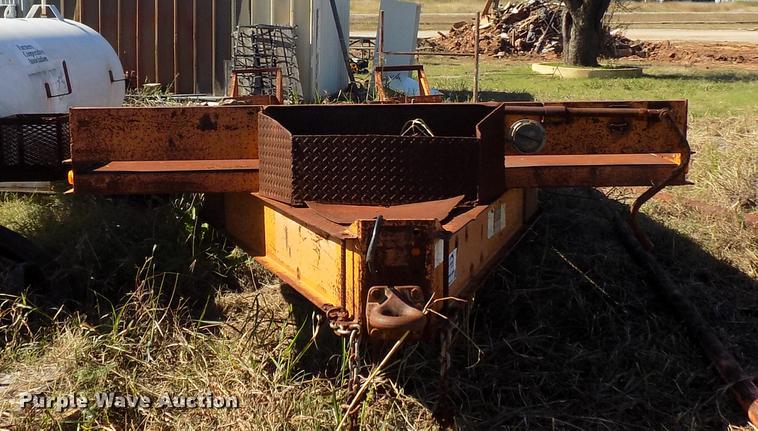 image for item DD5359 1994 Econoline MP423DE utility trailer