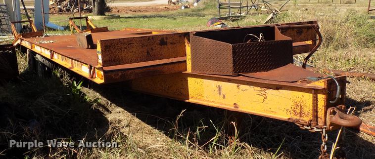 image for item DD5359 1994 Econoline MP423DE utility trailer