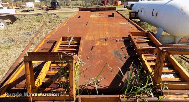 image for item DD5359 1994 Econoline MP423DE utility trailer