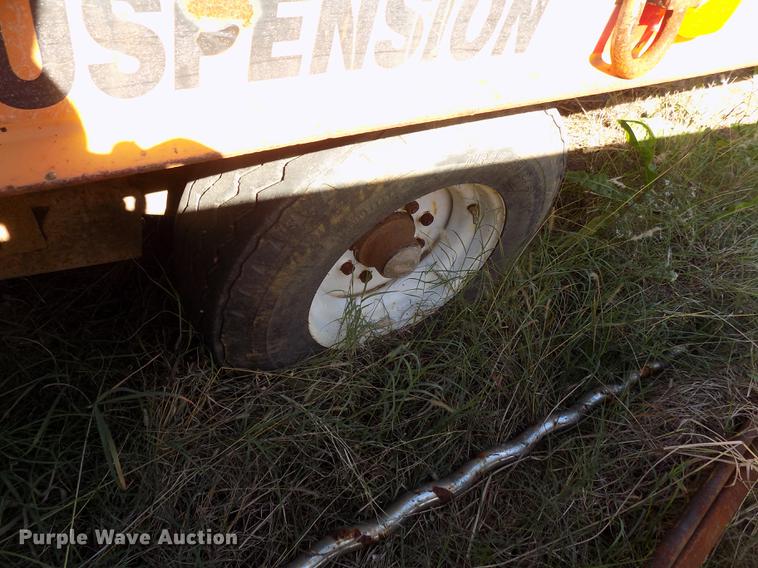 image for item DD5359 1994 Econoline MP423DE utility trailer