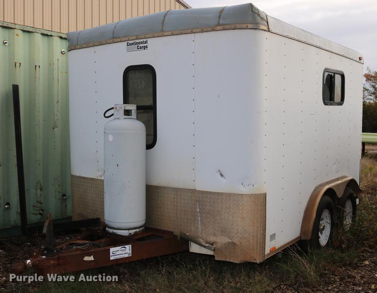 image for item DD5379 2004 Forest River Continental enclosed cargo trailer