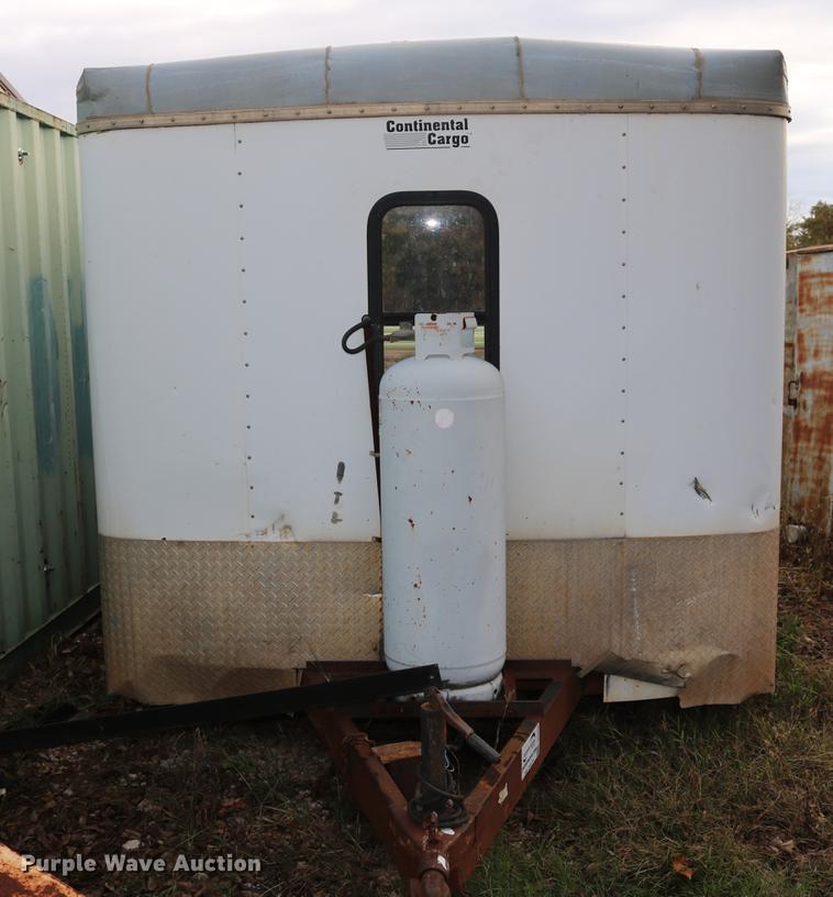 image for item DD5379 2004 Forest River Continental enclosed cargo trailer