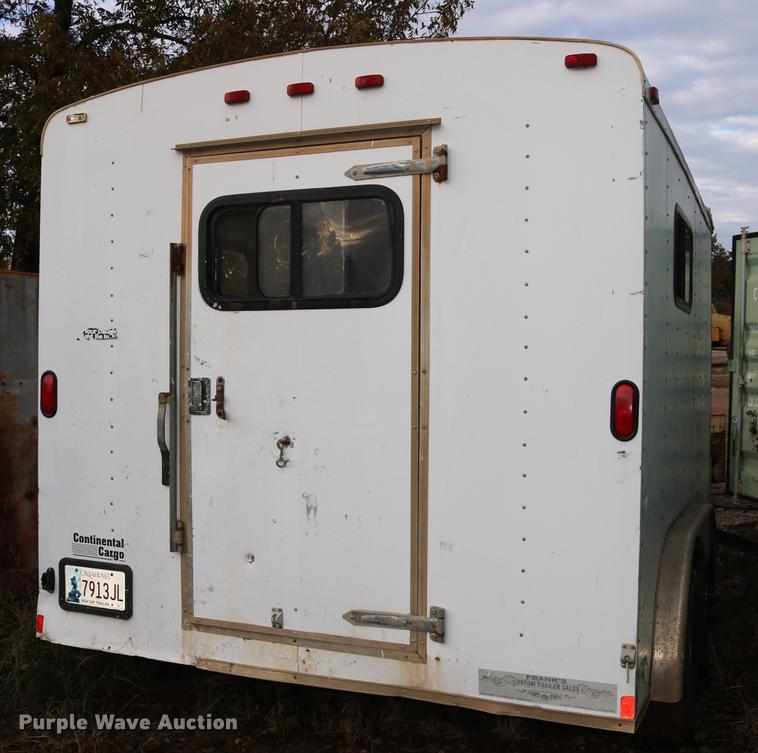 image for item DD5379 2004 Forest River Continental enclosed cargo trailer
